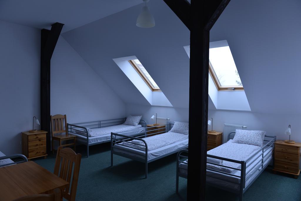 Pokoje Goscinne Domu Pielgrzyma W Supraslu 部屋 写真